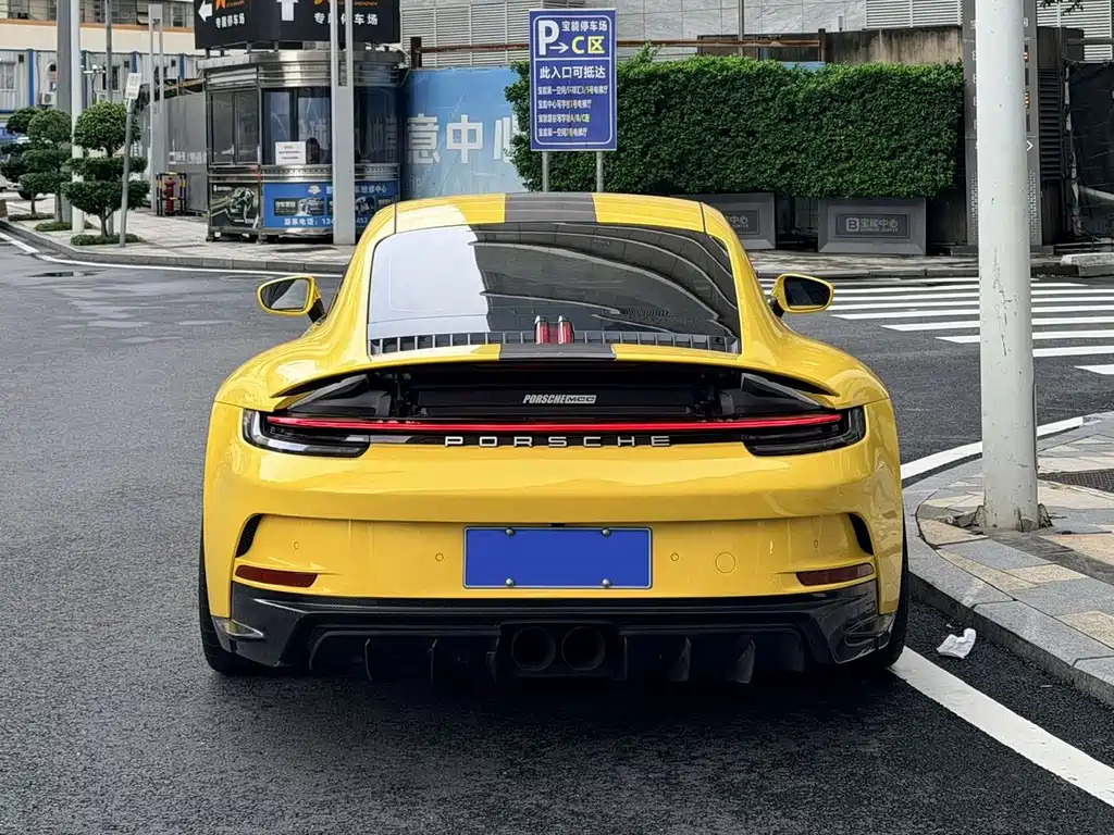 Porsche 911 2022 Carrera 3.0T