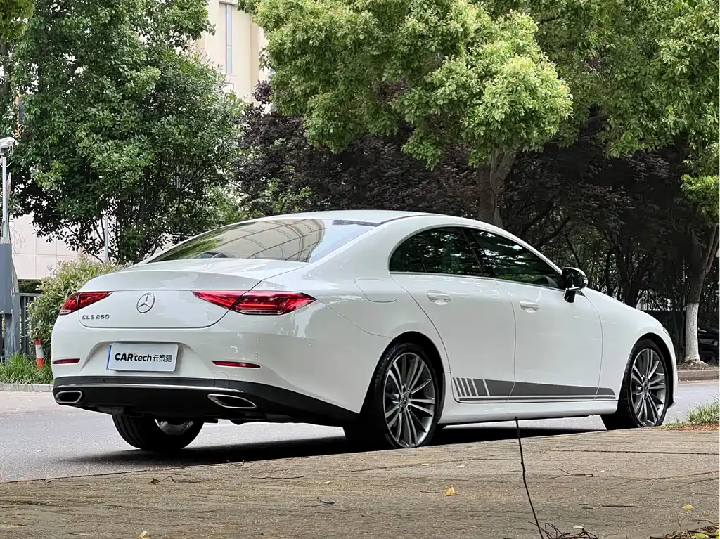 Mercedes-Benz CLS — миниатюра 5