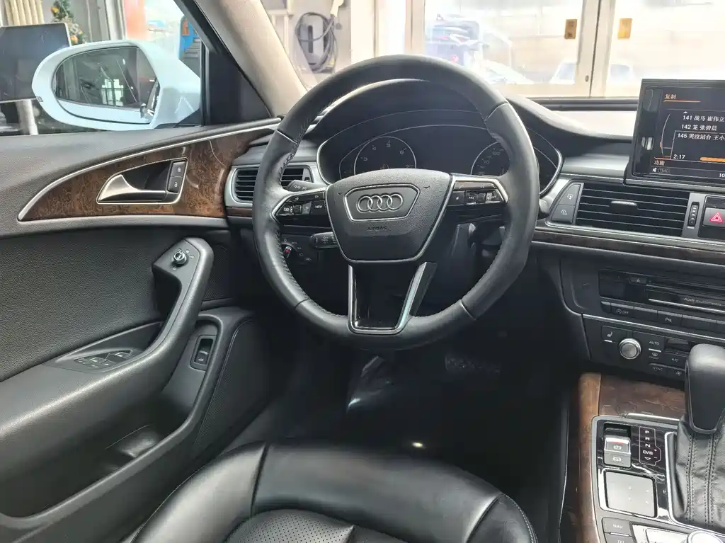 Audi A6L — миниатюра 9