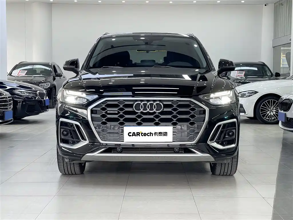 Audi Q5L 2022 40T RS