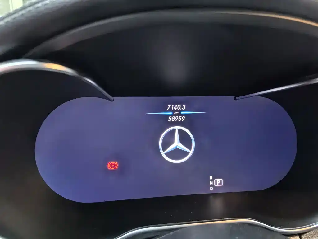 Mercedes-Benz C-Class — миниатюра 10