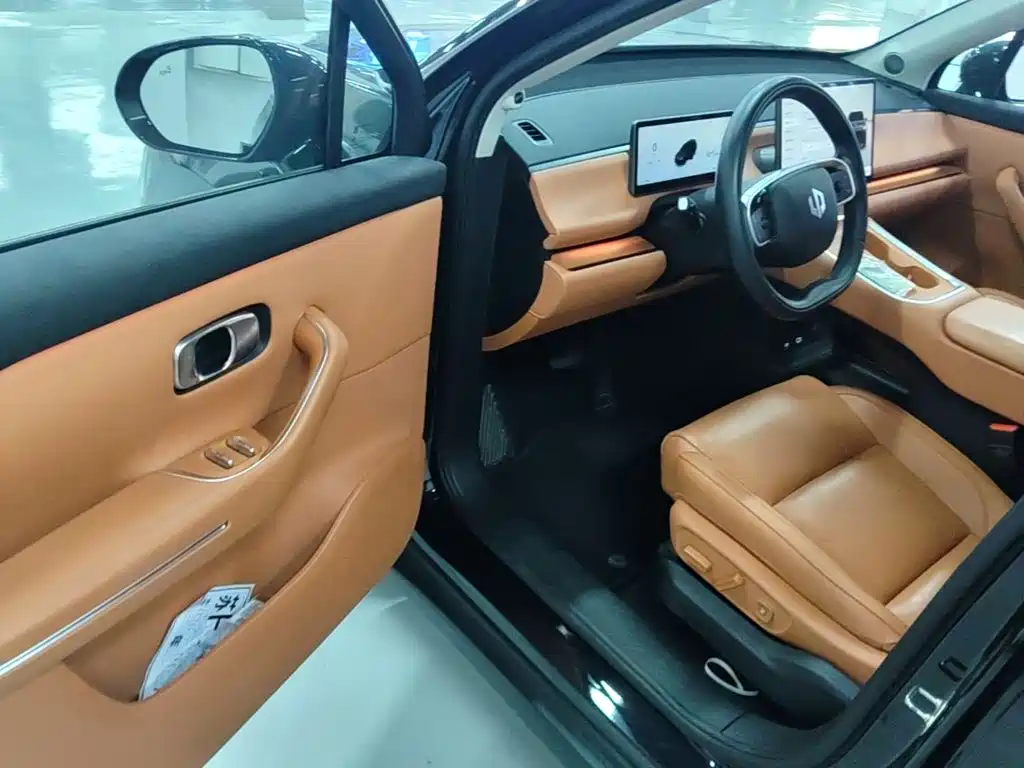 Leapmotor Leapmotor C16 — миниатюра 16
