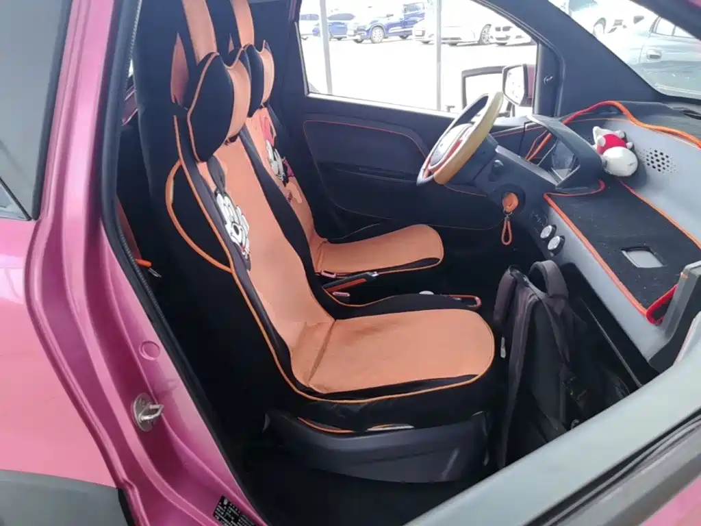 Baojun E100 — миниатюра 25