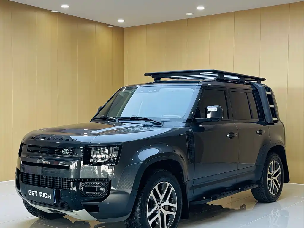 Land Rover Defender 2023