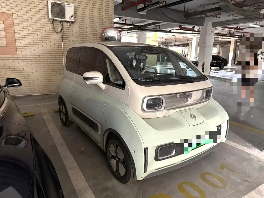 Baojun KiWi EV — миниатюра 7