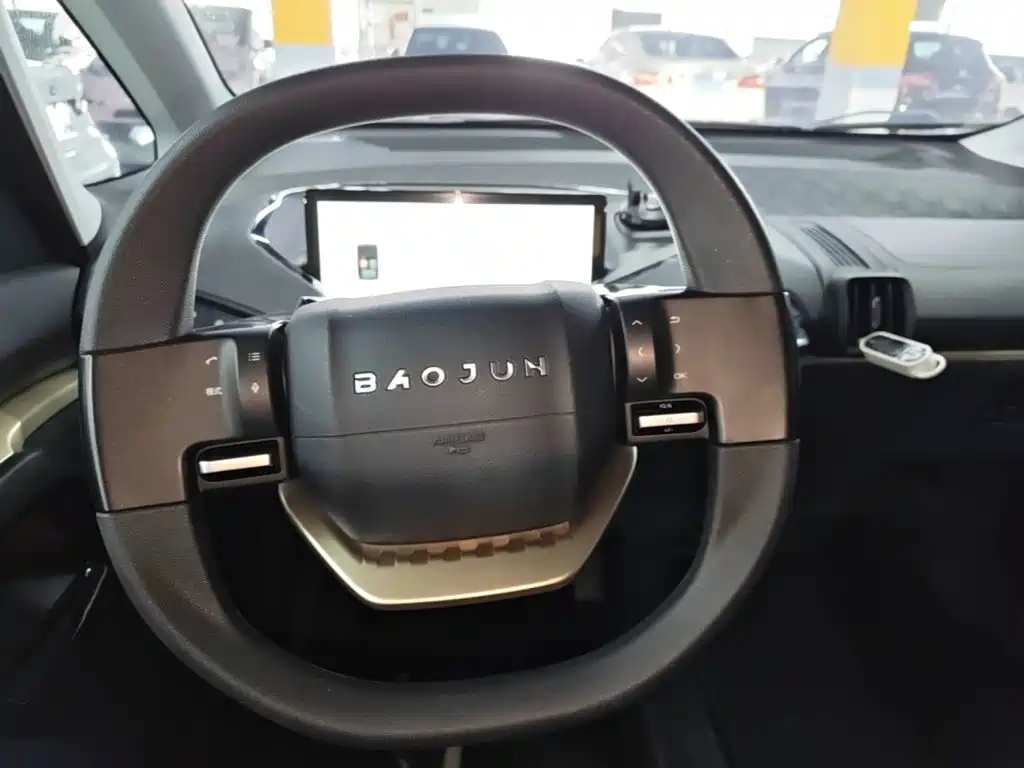Baojun KiWi EV — миниатюра 11