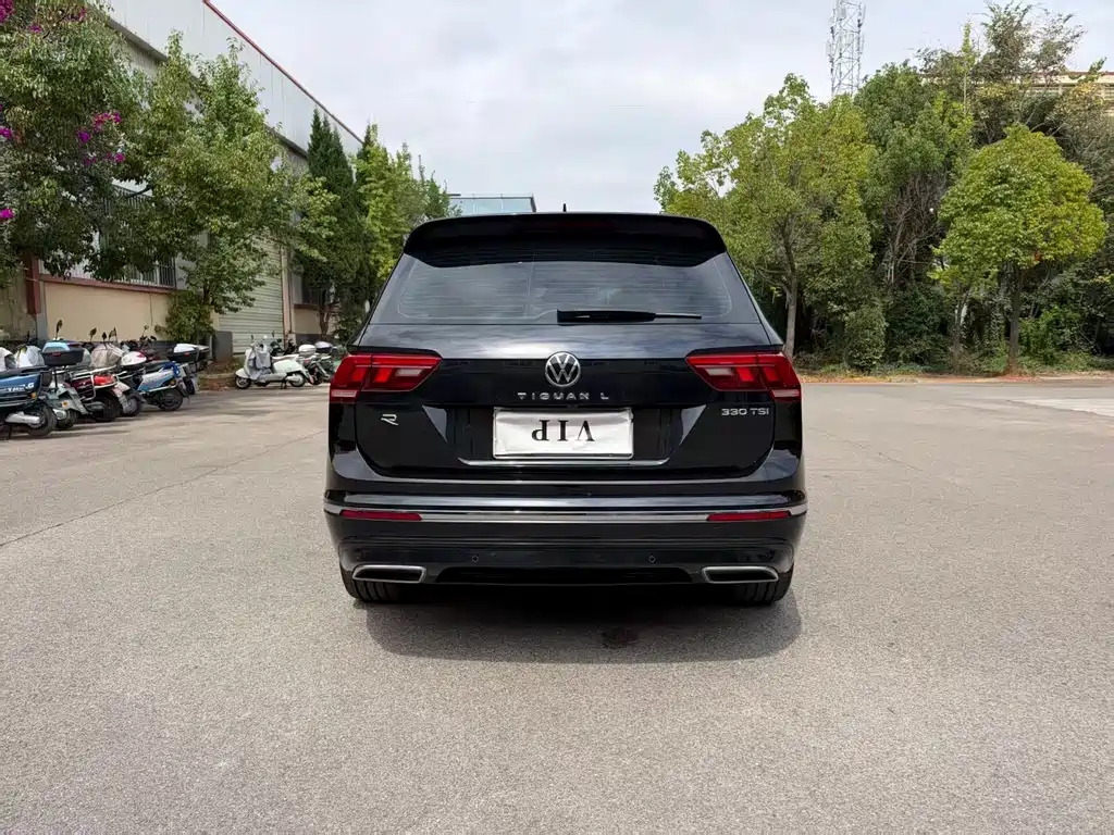 Volkswagen Tiguan L — миниатюра 8