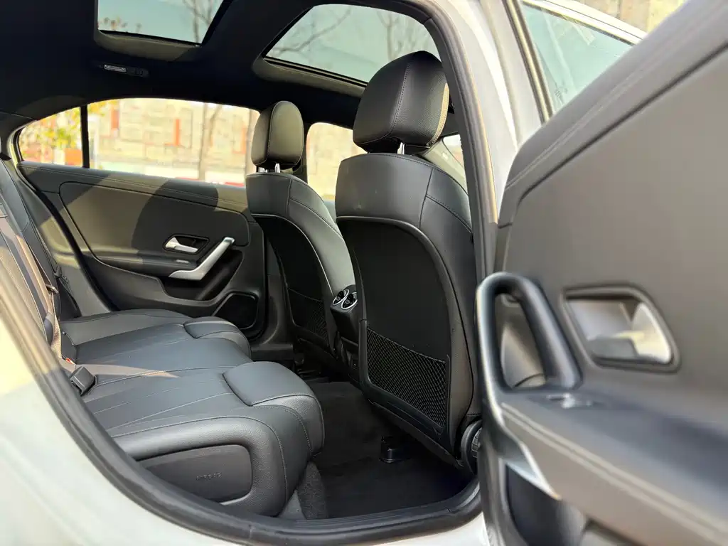 MERCEDES-BENZ A CLASS