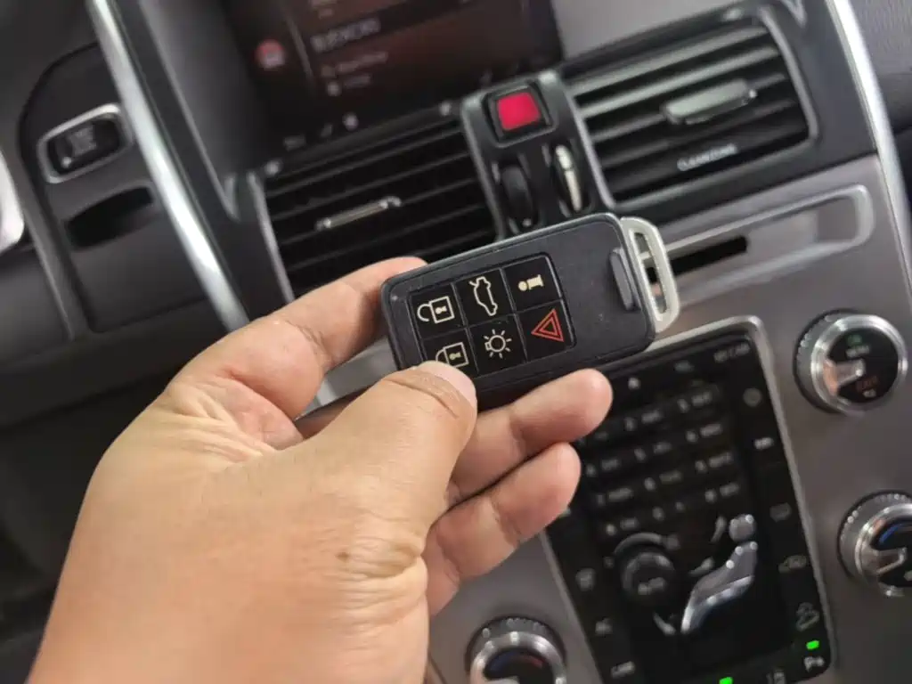 Volvo XC60 — миниатюра 9