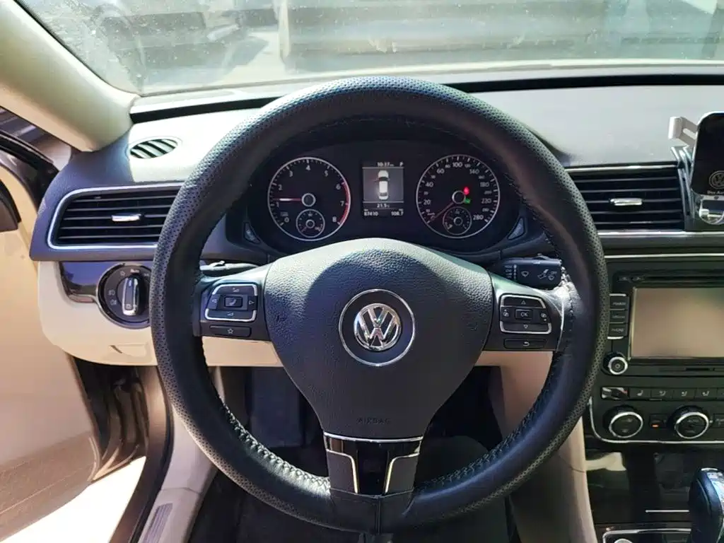 Volkswagen Passat — миниатюра 11