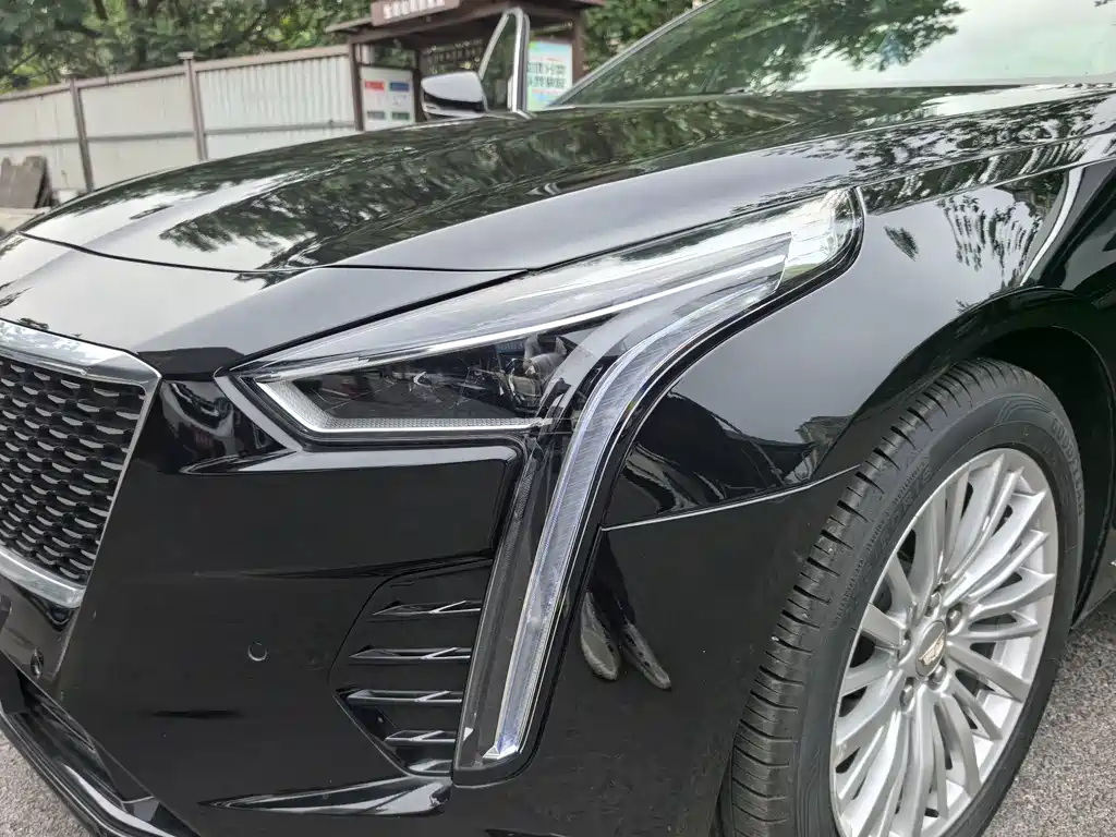 Cadillac CT6 — миниатюра 12
