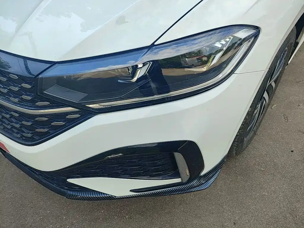 Volkswagen Lavida — миниатюра 24