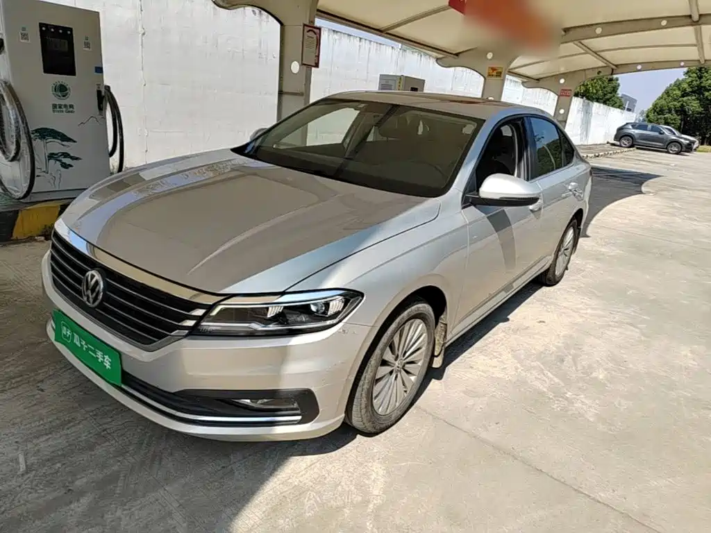 Volkswagen Lavida — миниатюра 2