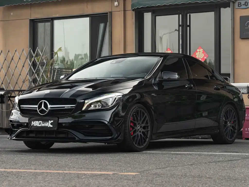 Купить Mercedes-Benz CLA AMG
