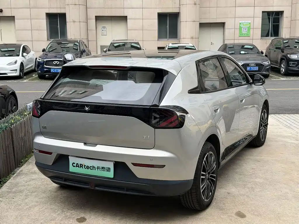 ARCFOX Beta T1 — миниатюра 10