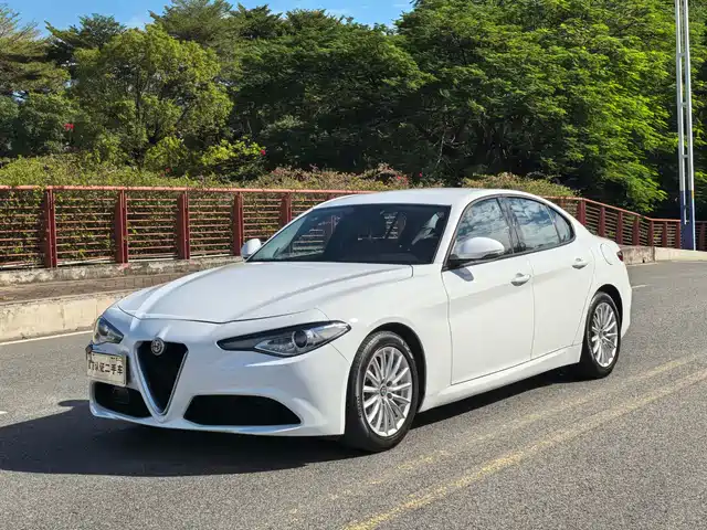 ALFA ROMEO GIULIA 2019