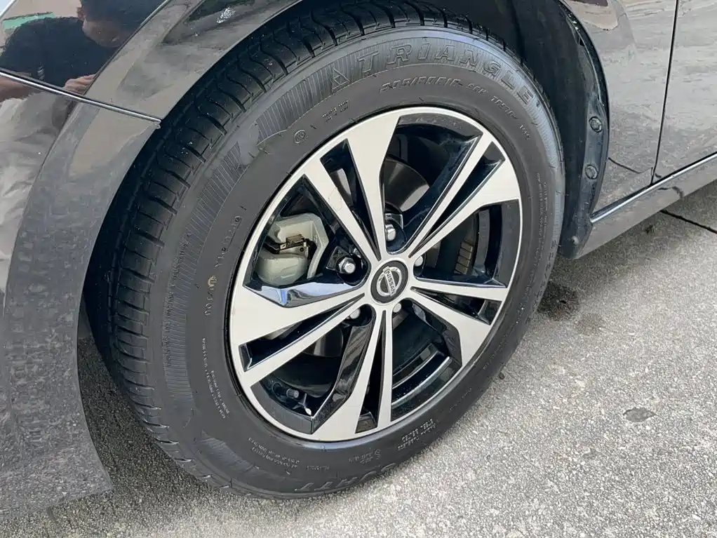 Nissan Sylphy — миниатюра 4