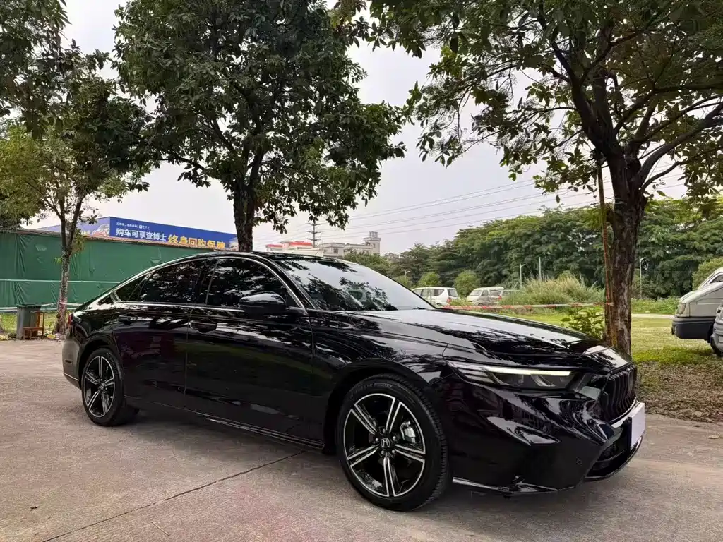 Honda Inspire — миниатюра 3
