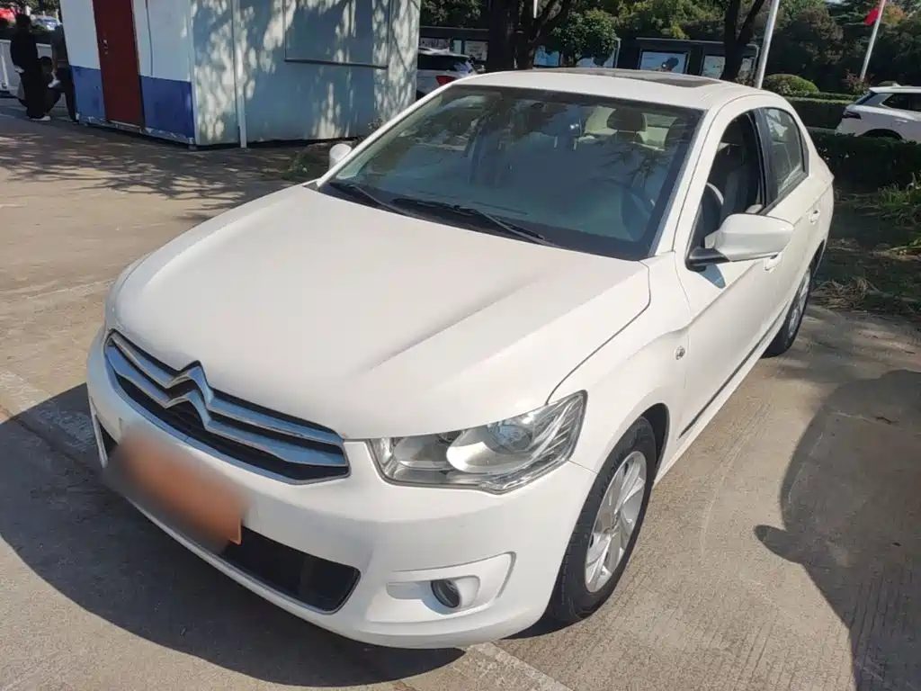 Citroen Elysee — миниатюра 2