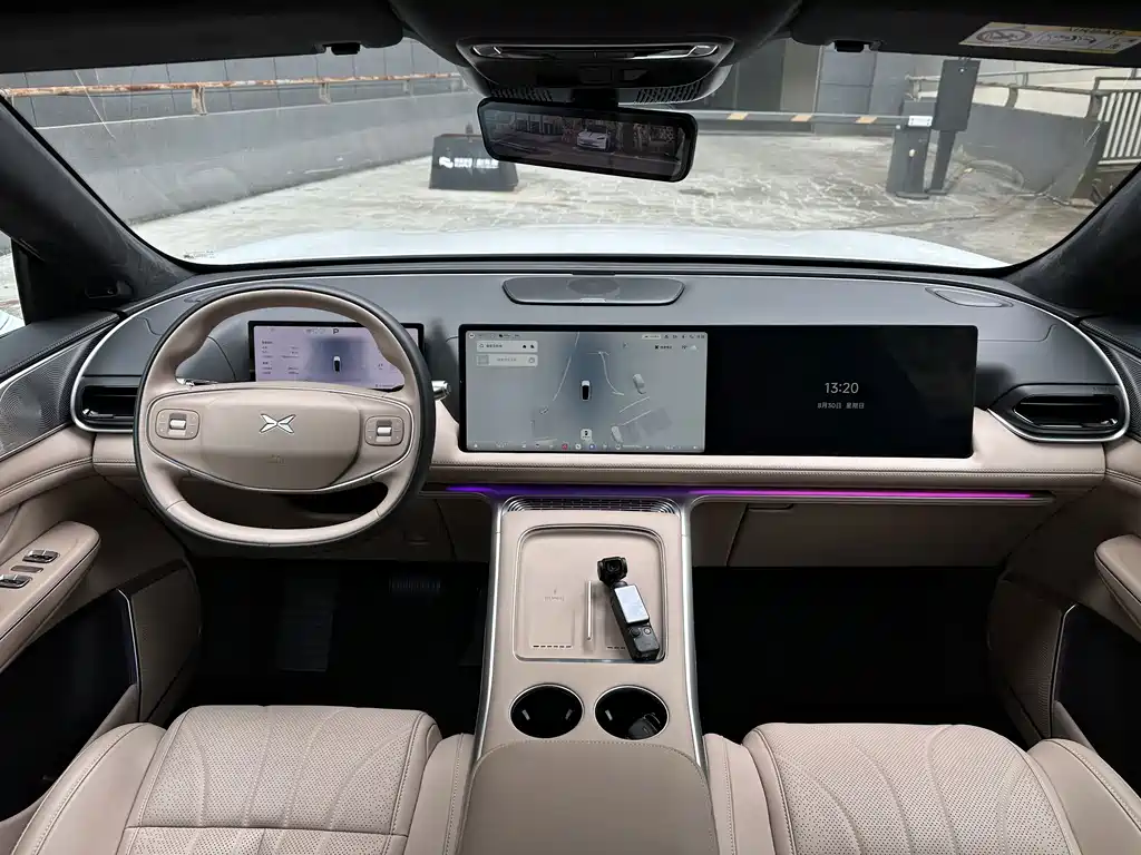 XPeng G9 — миниатюра 10