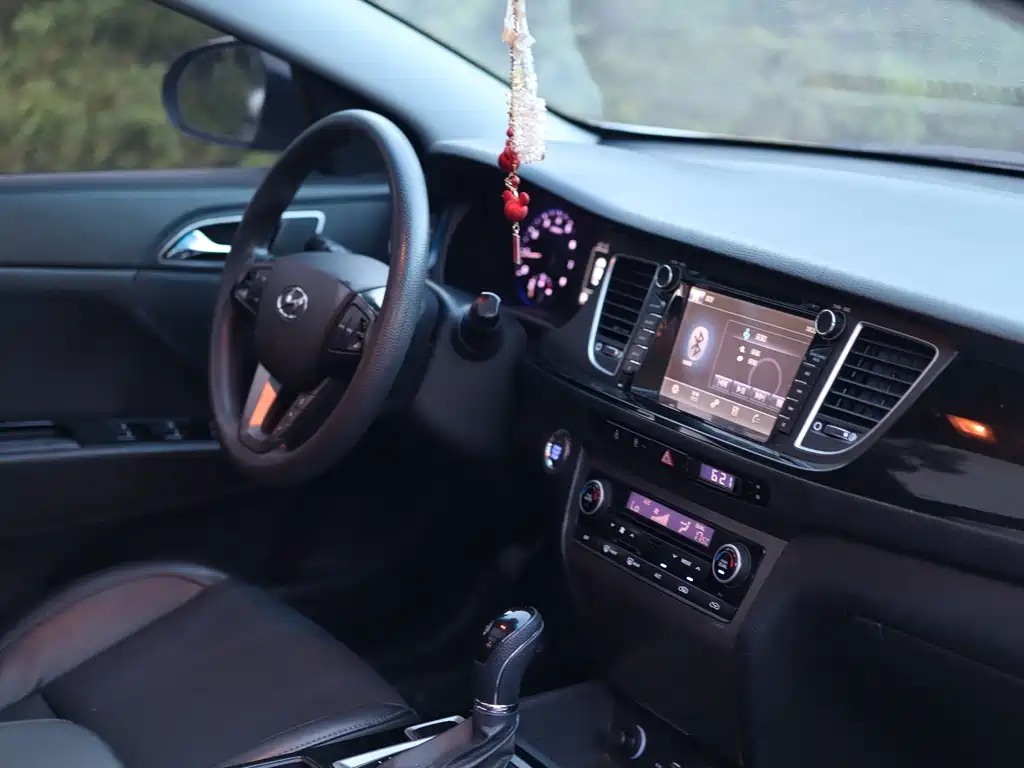 Hyundai Mistra — миниатюра 29