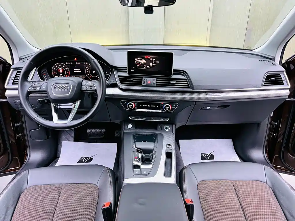 Audi Q5L — миниатюра 9