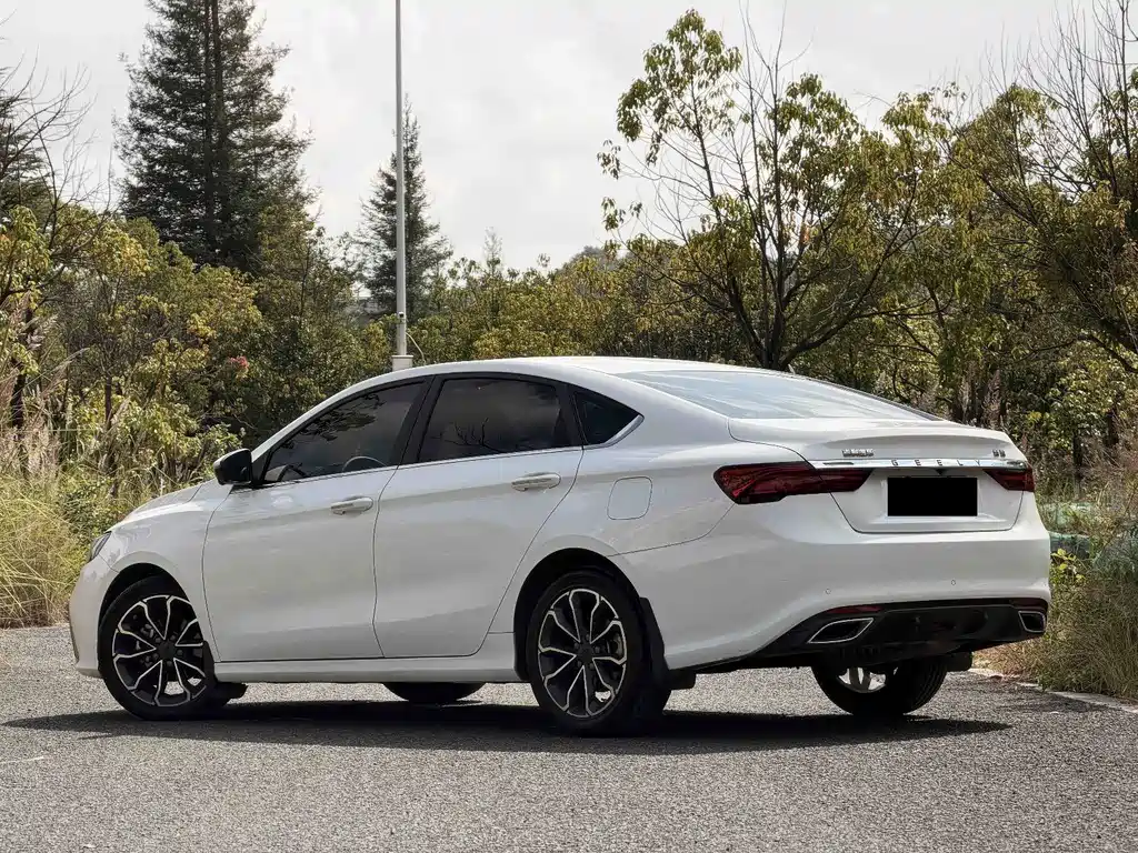 Geely Binrui — миниатюра 7