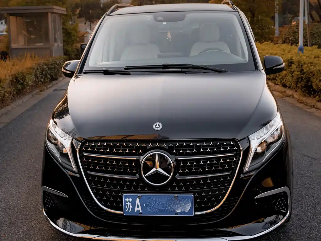 MERCEDES-BENZ V CLASS