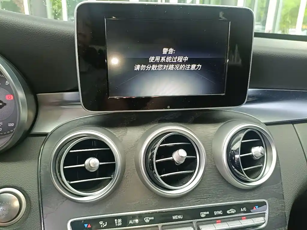 Mercedes-Benz C-Class (Import) — миниатюра 13