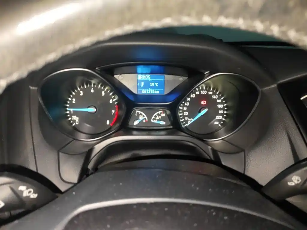 Ford Focus — миниатюра 7