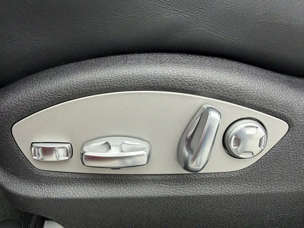 Porsche Macan — миниатюра 20