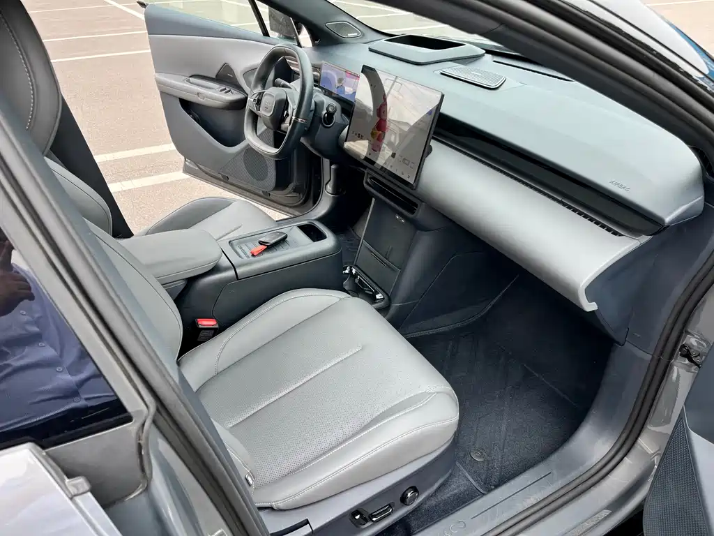 Lynk & Co Z20 — миниатюра 23