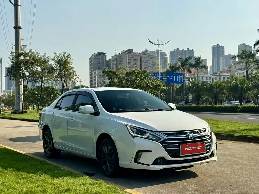 BYD Qin NEV — миниатюра 4