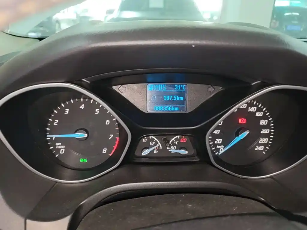Ford Focus — миниатюра 12
