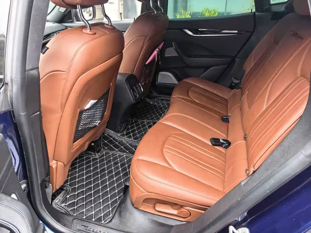 Maserati Levante — миниатюра 8
