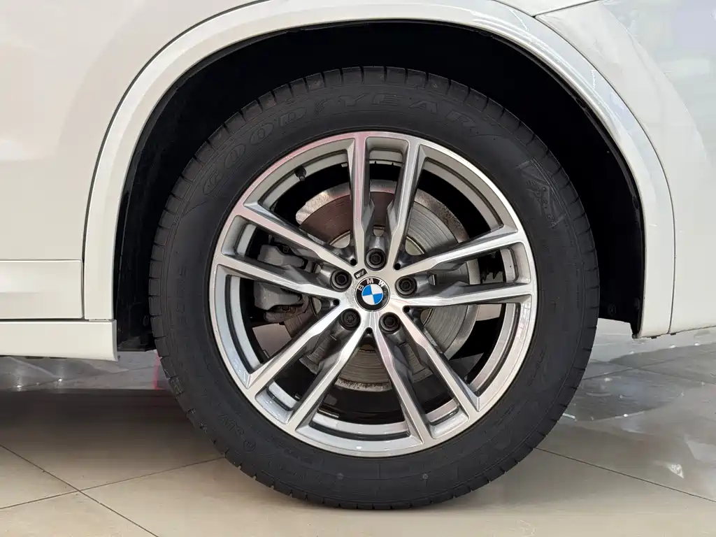 BMW X3 — миниатюра 16
