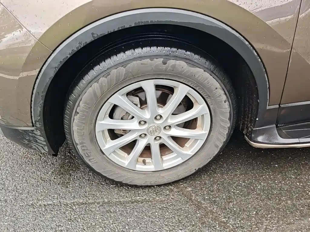 Buick Envision Plus — миниатюра 23