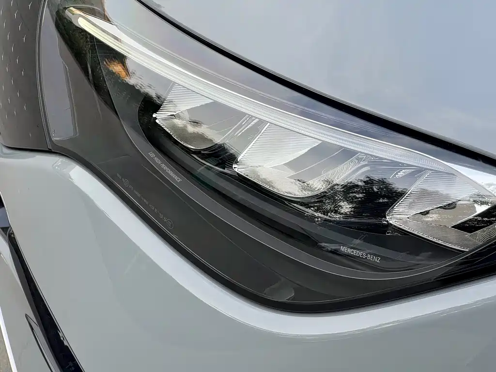Mercedes-Benz EQE — миниатюра 16