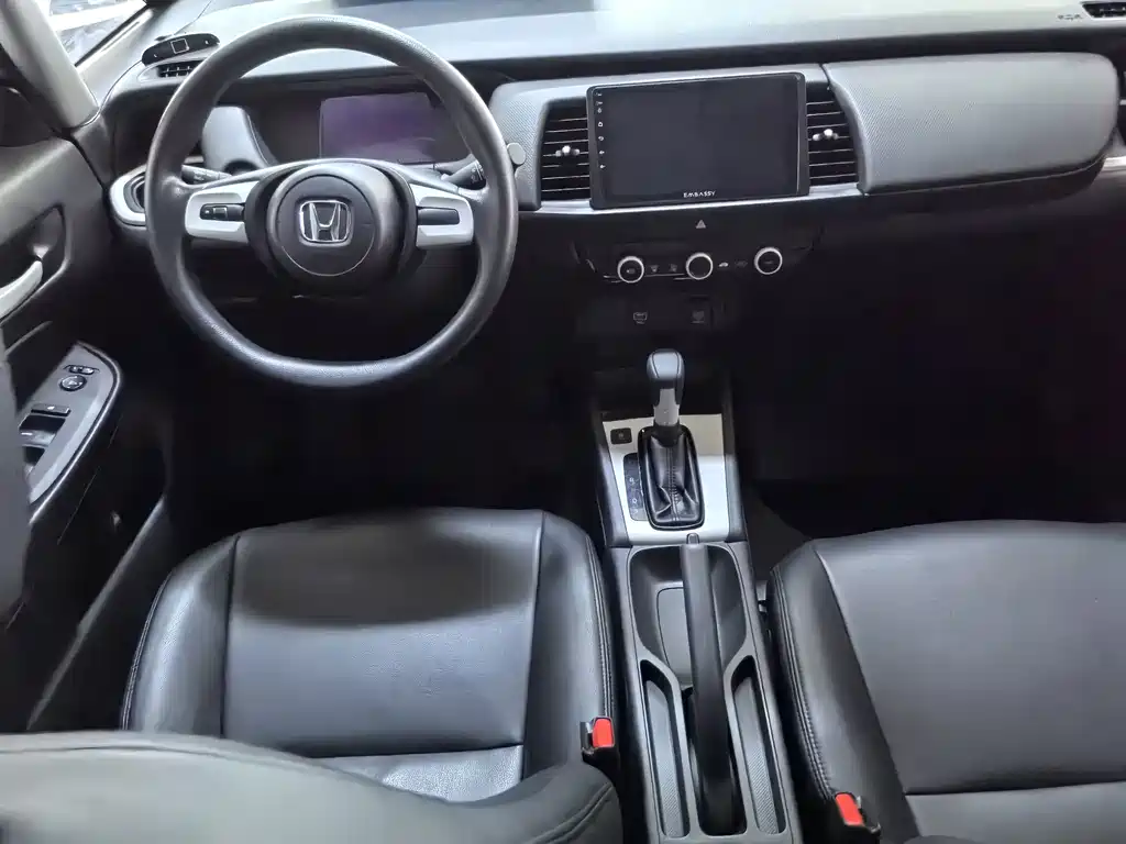 Honda Fit — миниатюра 8