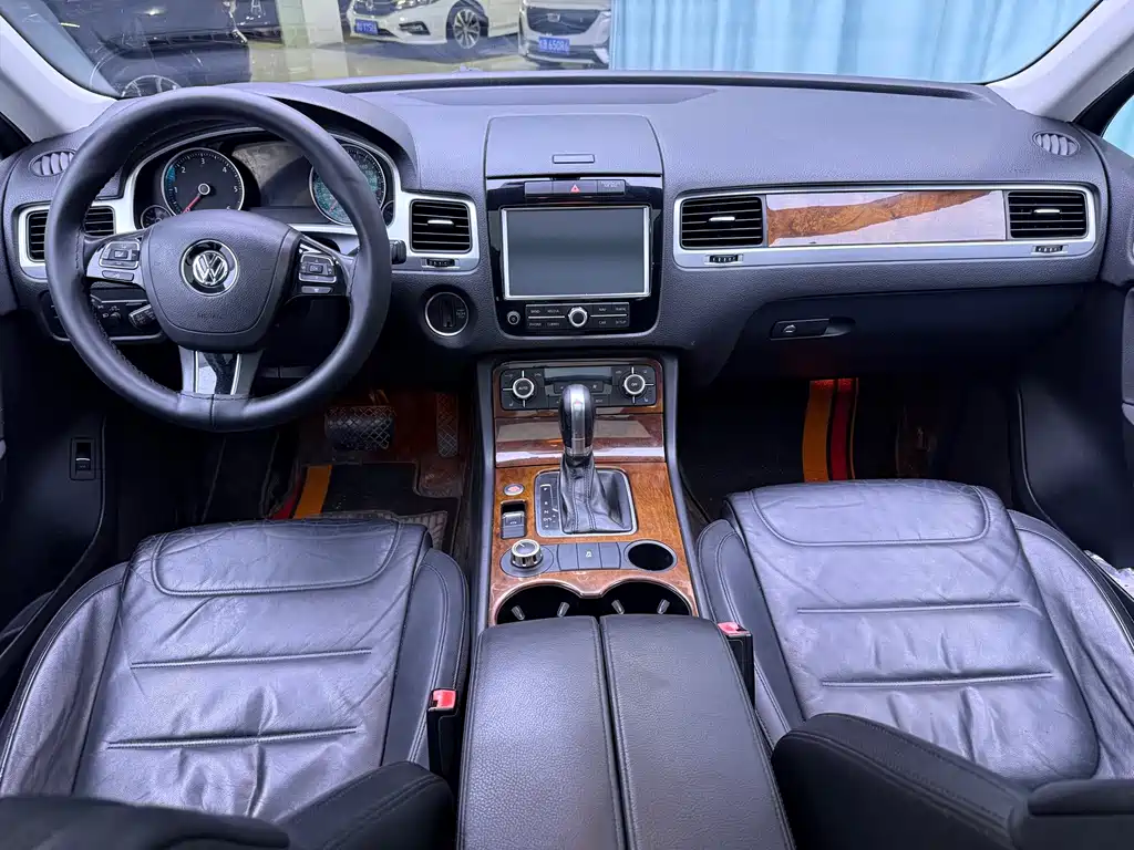 Volkswagen Touareg — миниатюра 5
