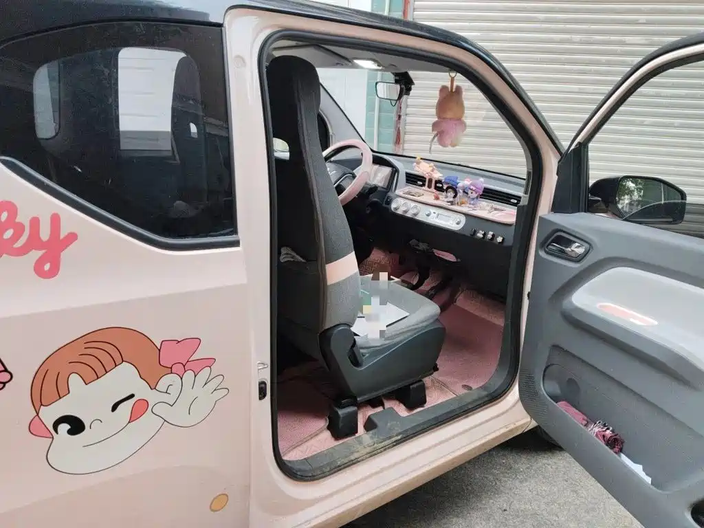 Wuling MINIEV — миниатюра 19