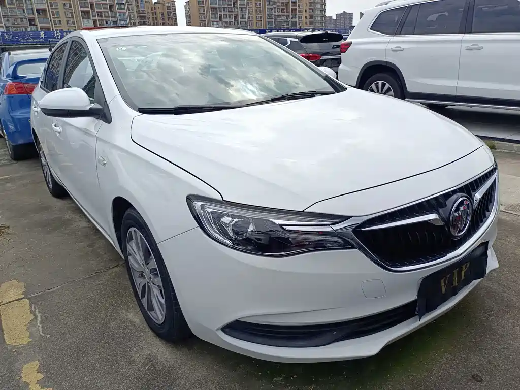 Buick Excelle — миниатюра 3