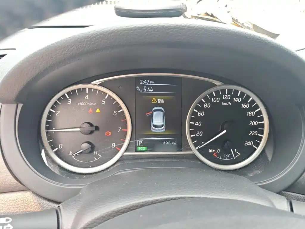 Nissan Tiida — миниатюра 4