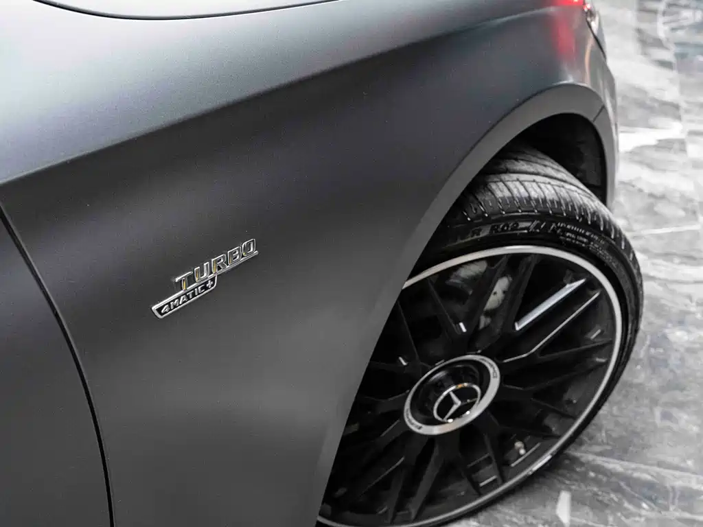 MERCEDES-BENZ E CLASS AMG