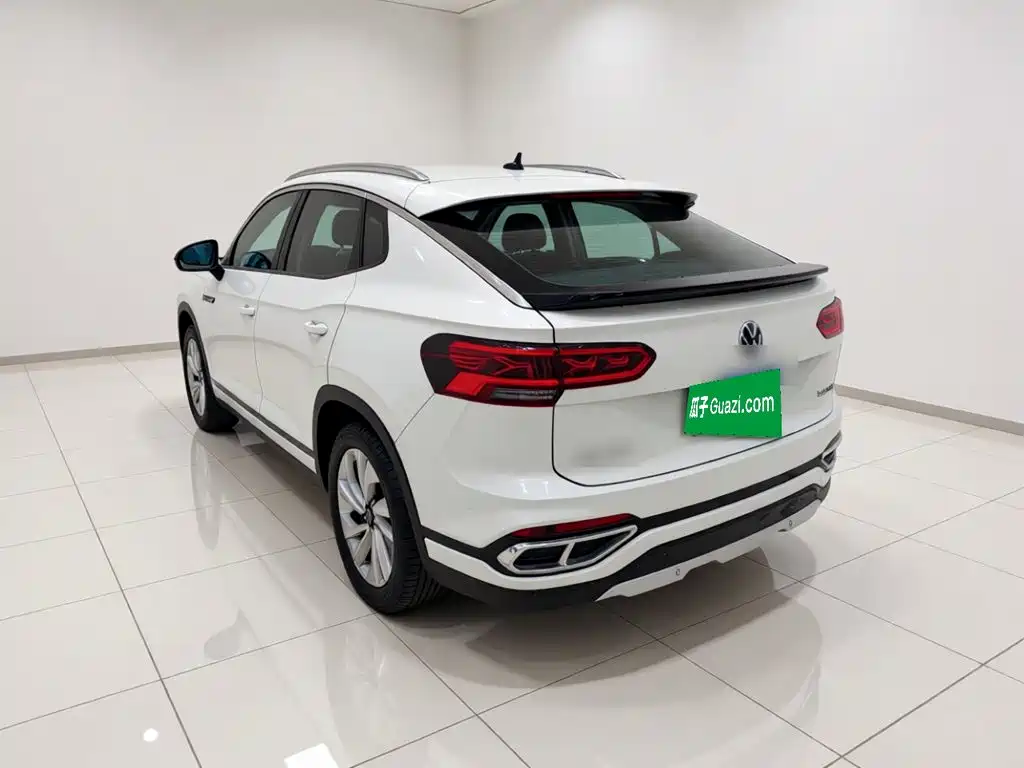 Volkswagen X — миниатюра 4