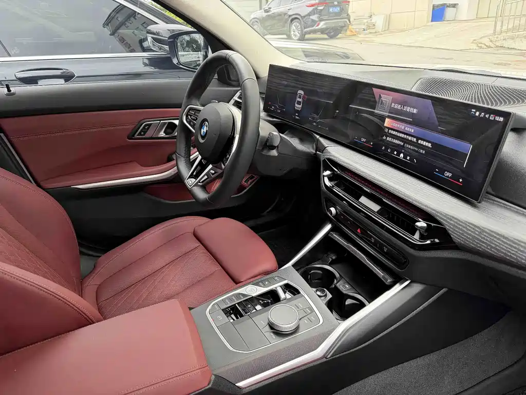 BMW 3 Series — миниатюра 3