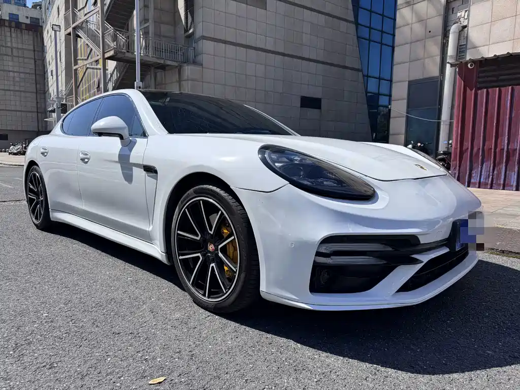 Porsche Panamera — миниатюра 3