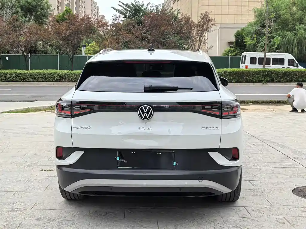 Volkswagen ID.4 Crozz — миниатюра 8