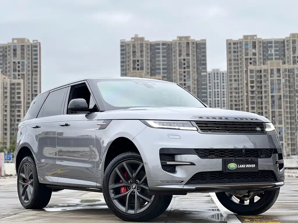 Land Rover Range Rover Sport 2025 400PS Dynamic SE