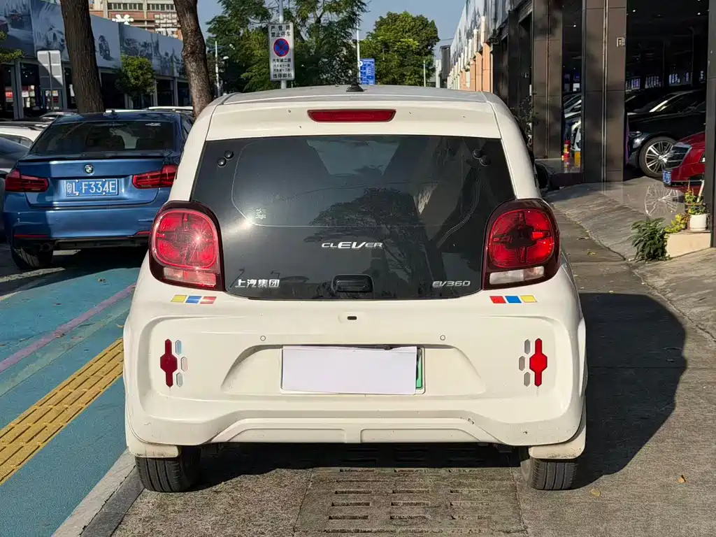 Roewe Clever — миниатюра 4